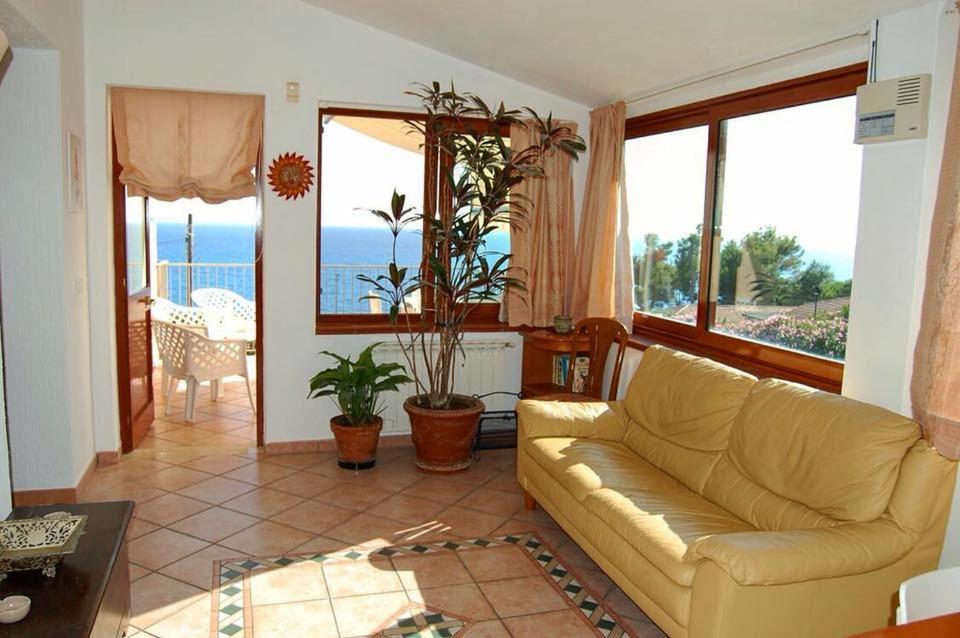 B&B Il Faro Cittadella del Capo Exterior photo