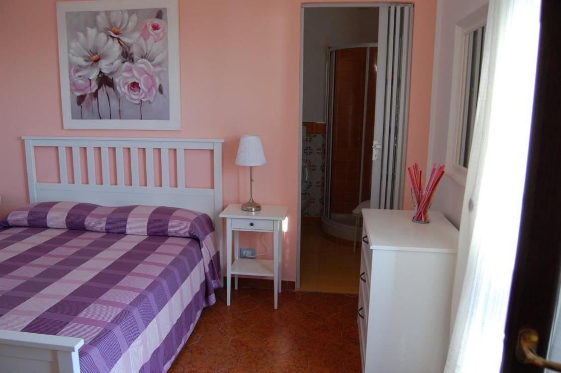 B&B Il Faro Cittadella del Capo Exterior photo